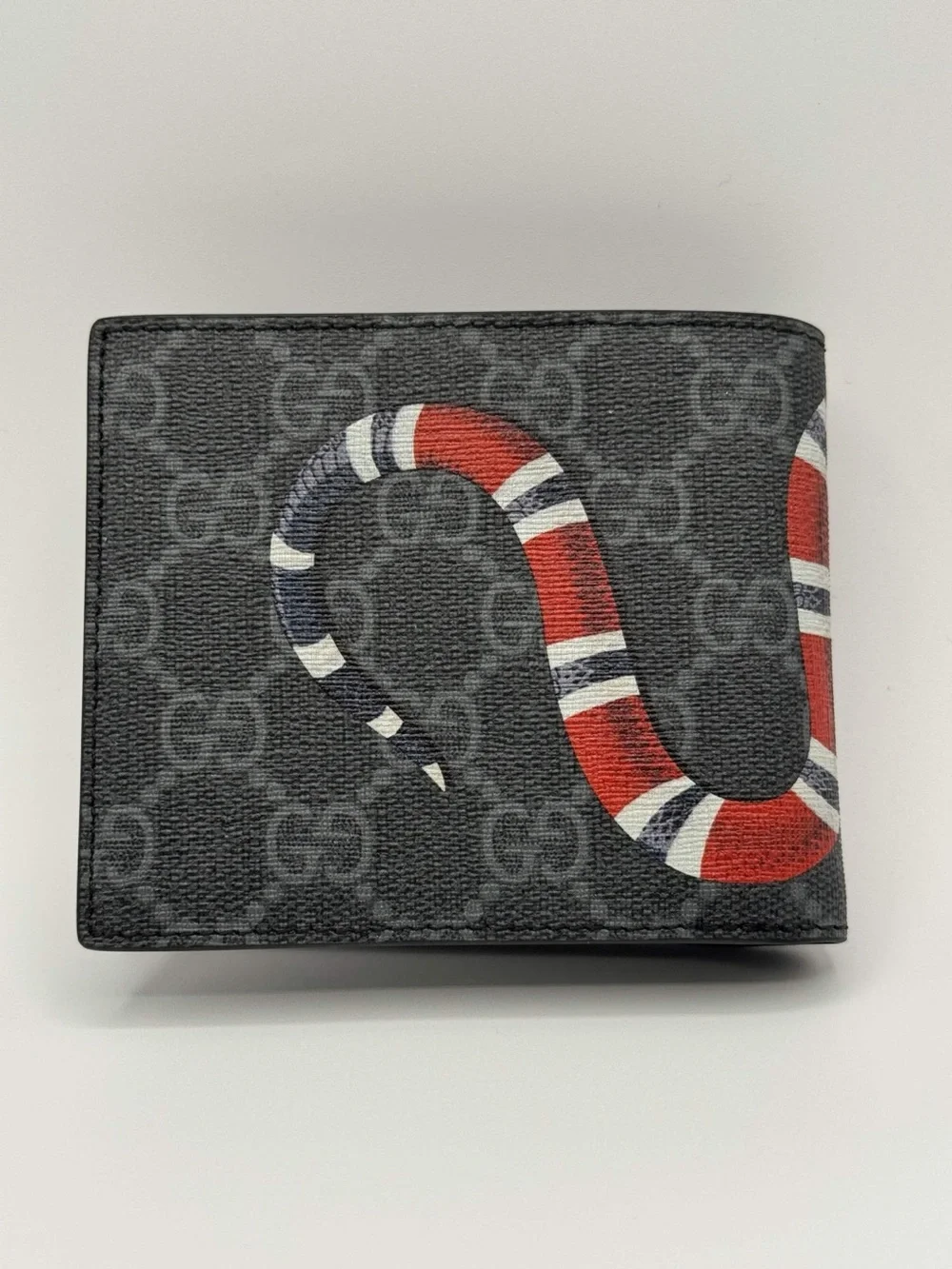 Gucci Gray GG Supreme Wallet with Red & White Snake - Picture 4 of 6